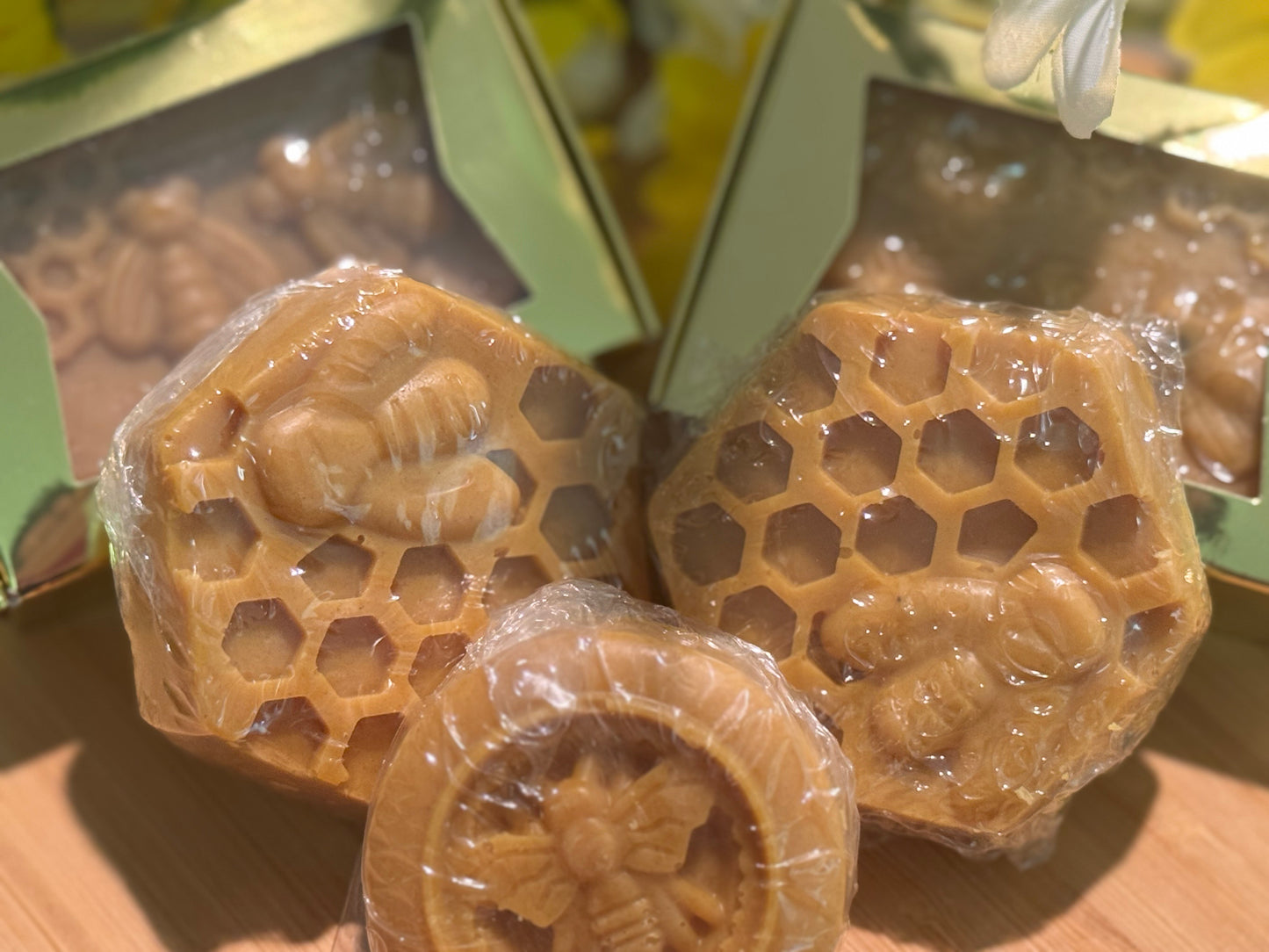 Revita~Glow Turmeric & Manuka Honey Hyperpigmentation Reversal Soap